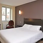 Du Forez Hotel