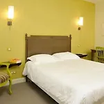 Du Forez Hotel 3*